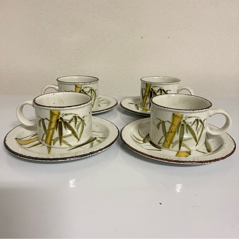 8pcs 1970s Vintage Stonehenge Midwinter Rangoon Cup and plates set NWOT